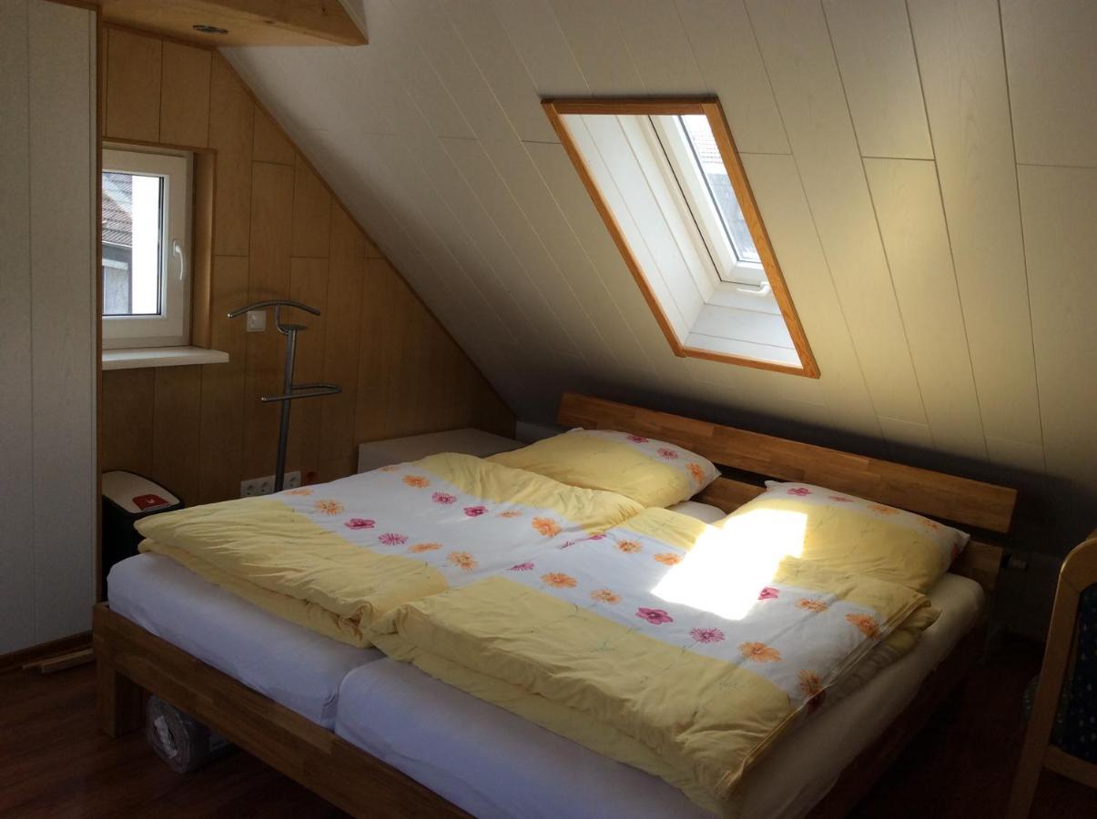 Ferienwohnung A&K บอททรอพ ภายนอก รูปภาพ