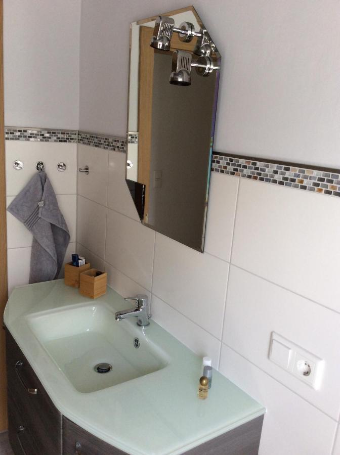 Ferienwohnung A&K บอททรอพ ภายนอก รูปภาพ